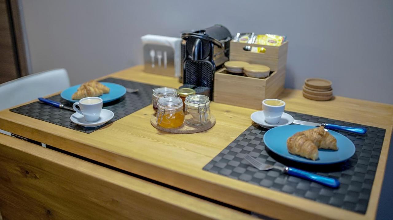 D16 Athens Apartment - 5' Mins To Petralona Metro Dış mekan fotoğraf